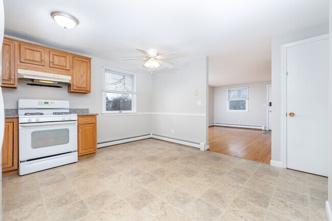 Building Photo - 29 Medford St