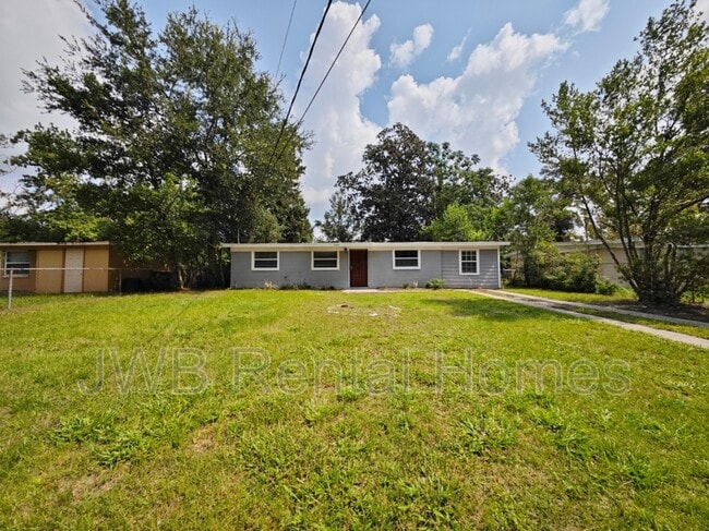 Building Photo - 7447 Legrande St S