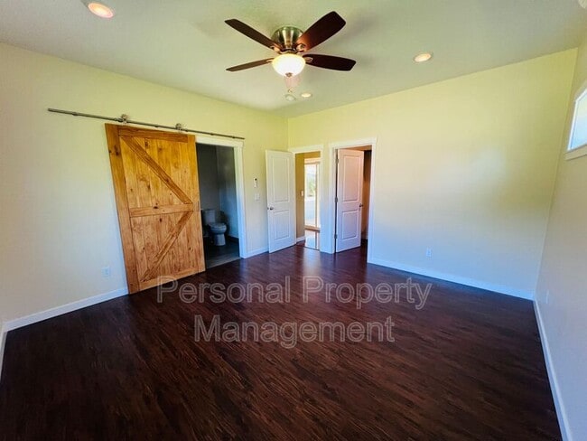 Building Photo - 18303 NW 41st Ave