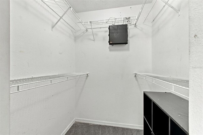 Building Photo - 249 Castlekeeper Pl