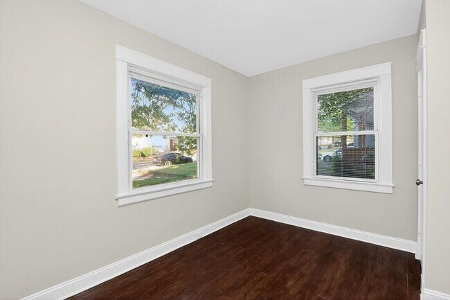 Building Photo - Charming 3BD/1BA Ranch in