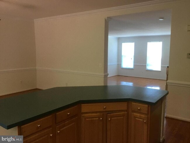 Building Photo - 5271 Ballycastle Cir
