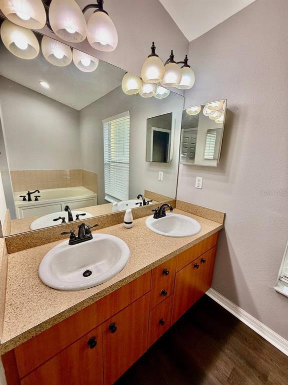 Building Photo - 6959 S Manhattan Ave