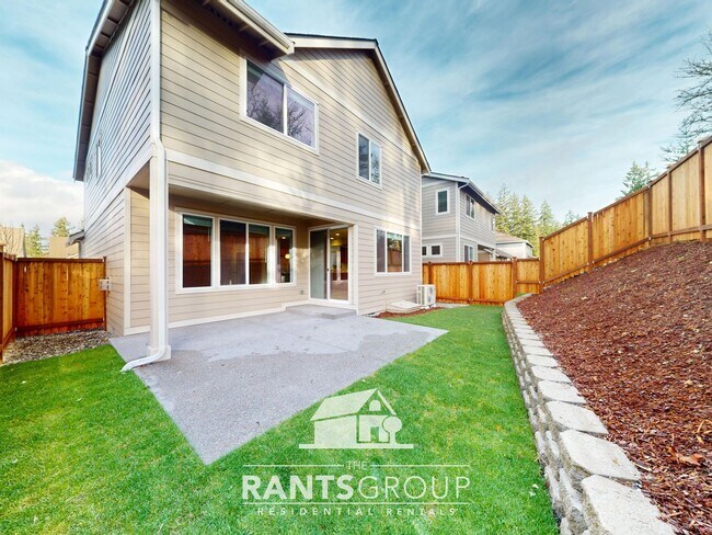 Building Photo - Beautiful New Home in Bradbury Subdivision! Easy I5 Access!