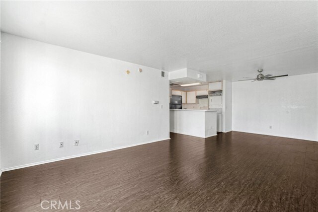 Building Photo - 15000 Downey Ave