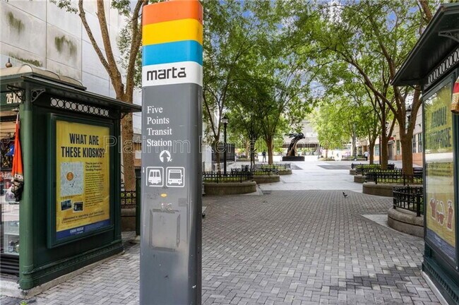 Building Photo - 20 Marietta St NW