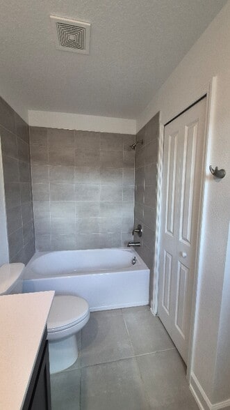 Building Photo - 11751 Boldface Dr.