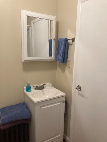 Building Photo - 4307 Milgate St