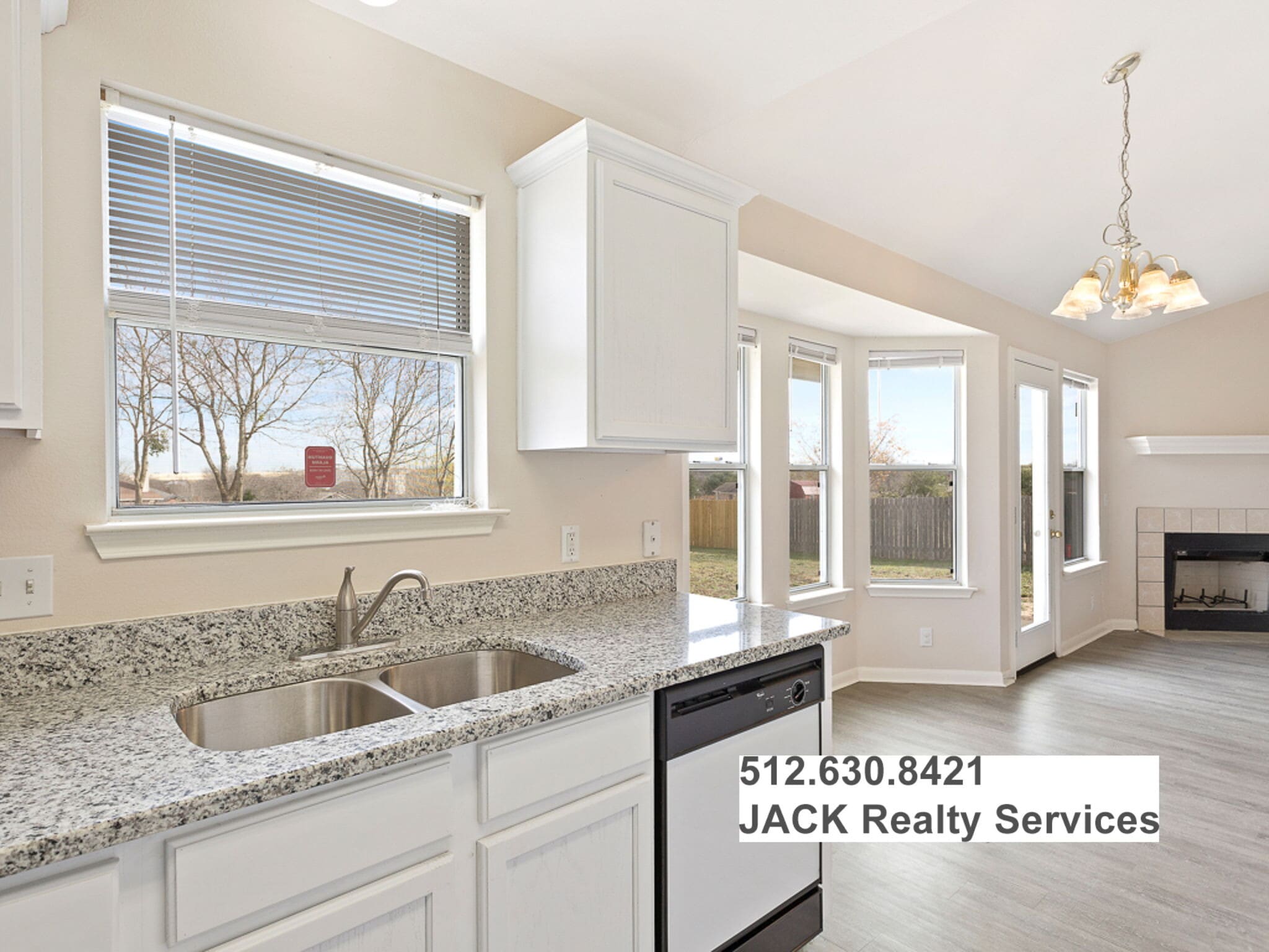 Building Photo - 115 Bell Meadows Dr