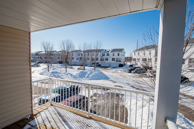 Building Photo - 15119 Fanning Dr N