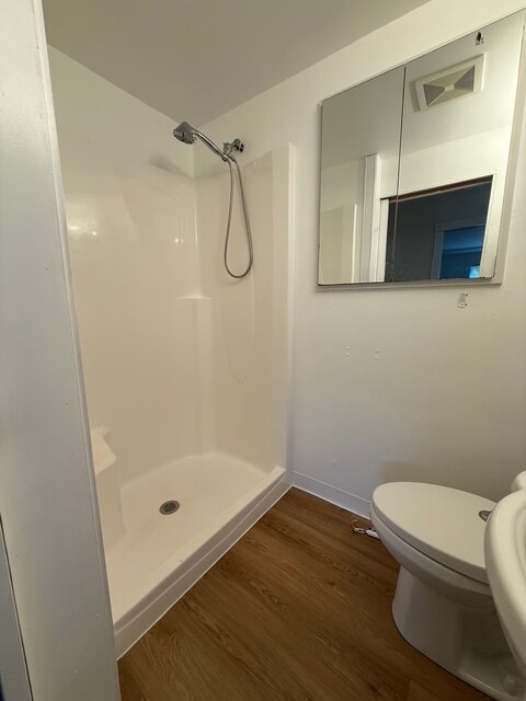 3/4bath lower level - 4820 36th Ave E