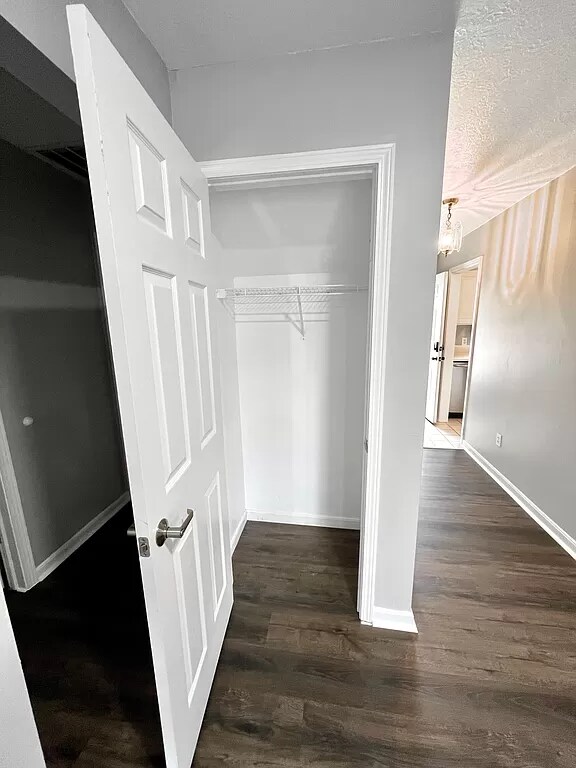 Building Photo - 3860 S Cramer Cir