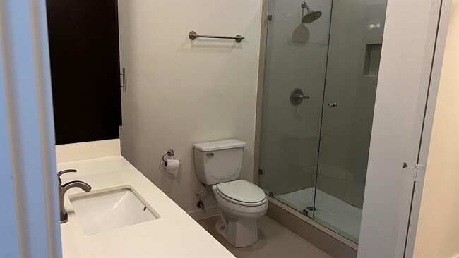 Building Photo - 501 Shiloh Dr