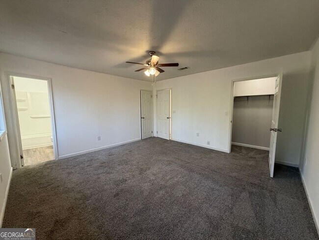 Building Photo - 2467 Verner Rd NW