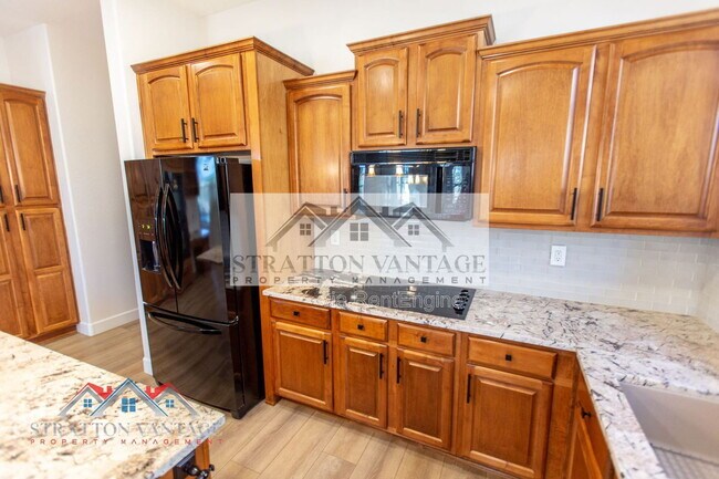 Building Photo - 13458 W Coronado Rd