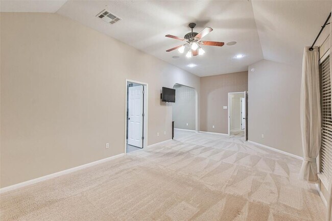 Building Photo - 20942 Wind Field Ln
