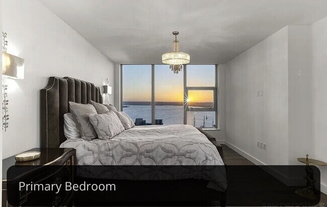 Building Photo - Panoramic Bayfront Luxury Living in the Heart of Little Italy