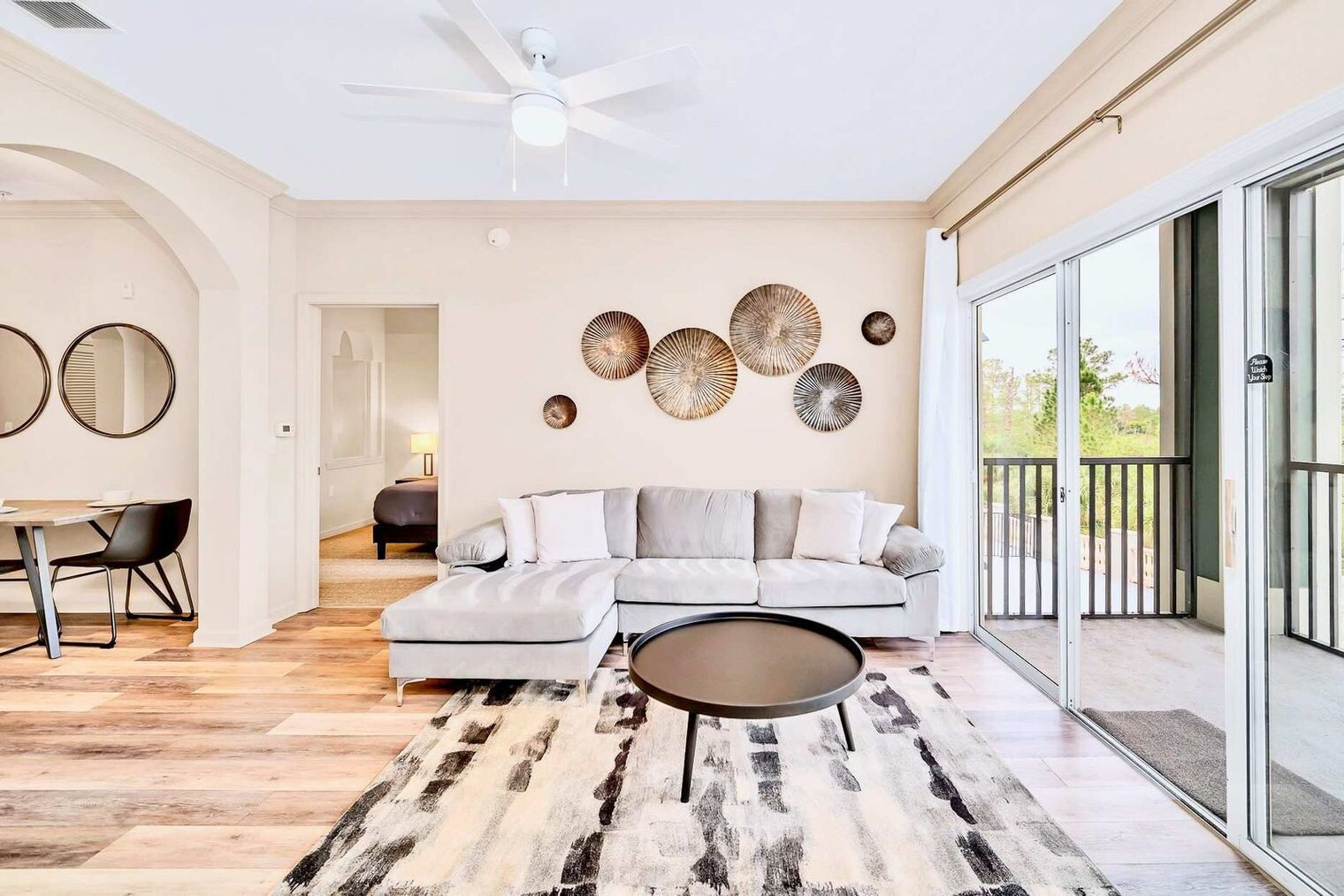 Building Photo - 14200 Avalon Rd