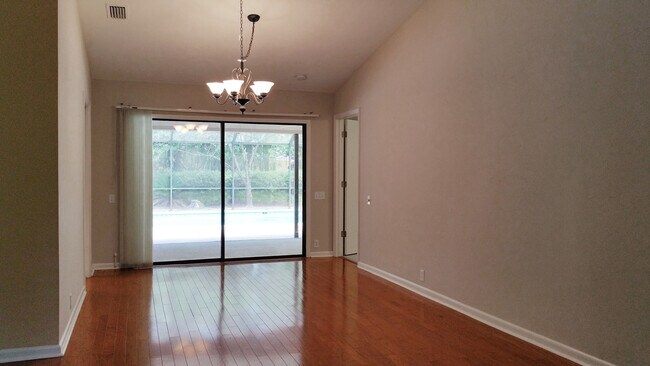 Building Photo - **4431 NW 53rd Street (Huntington)