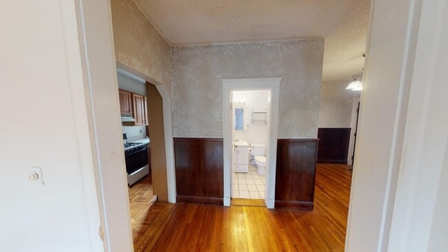 Building Photo - 311 Allston St