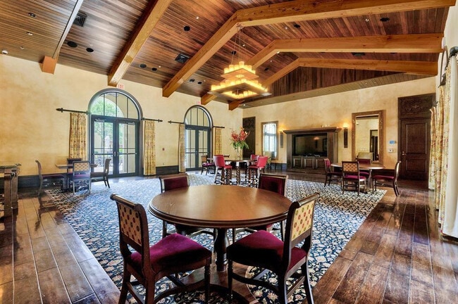 Building Photo - 3330 NW 124th Way