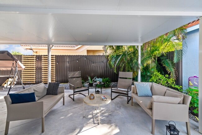 Building Photo - 5340 NW 188th St