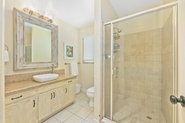 Building Photo - 1727 W Balboa Blvd