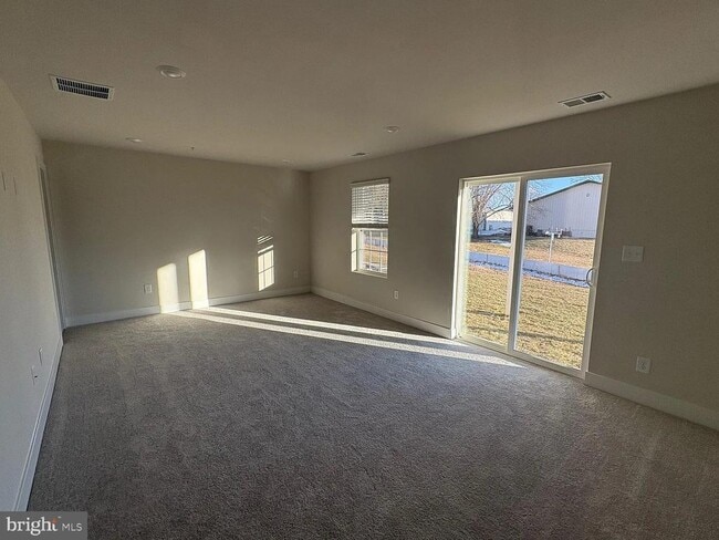 Building Photo - 1728 Water Xing Rd