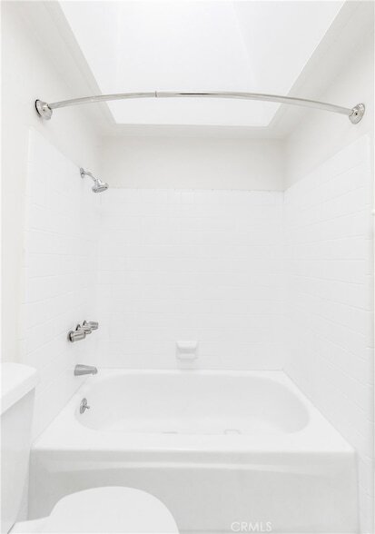 Building Photo - 16293 Wayfarer Ln