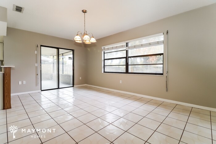 Building Photo - 5041 Circus Ln