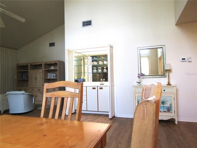 Building Photo - 5626 Pipers Waite