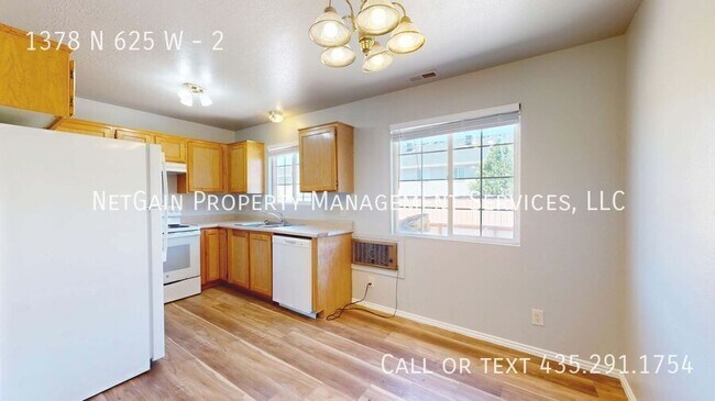 Building Photo - 1378 N 625 W