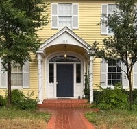 Building Photo - 1101 W 22nd St