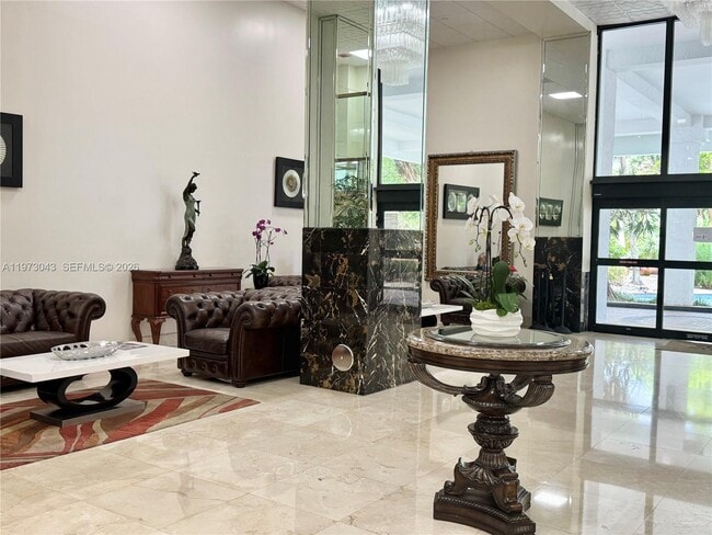 Building Photo - 210 174th St