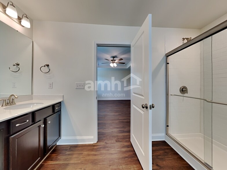 Building Photo - 1315 Bethany Dallas Dr