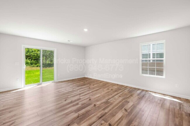 Building Photo - 10132 Chatham Run Ln