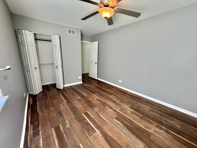 Building Photo - 58 W Briarwood Dr