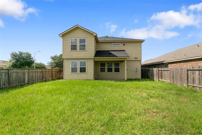 Building Photo - 20323 Mathis Landing Dr