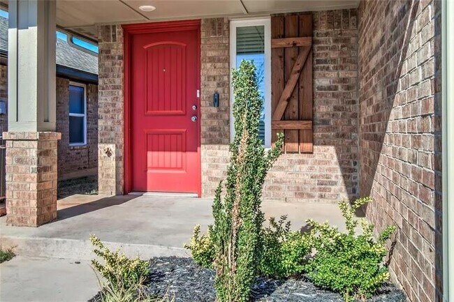 Building Photo - 9207 SW 47th St