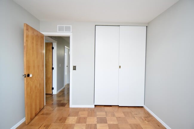 Building Photo - 12143 Audie Ct