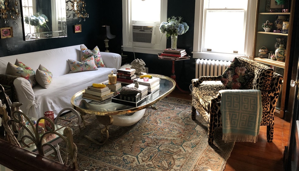 Building Photo - 115 E Laurel Ave