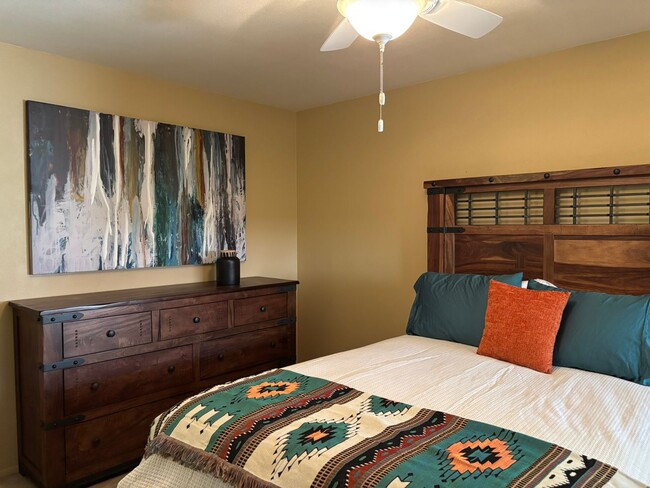 Building Photo - 421 Leisure World