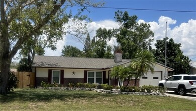 Building Photo - 2425 Doud St