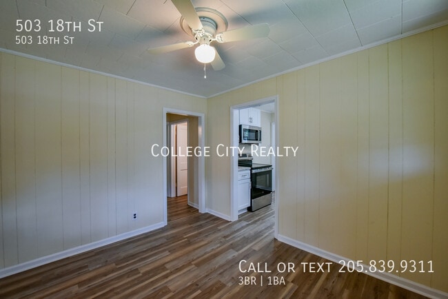 Building Photo - 503 18th St