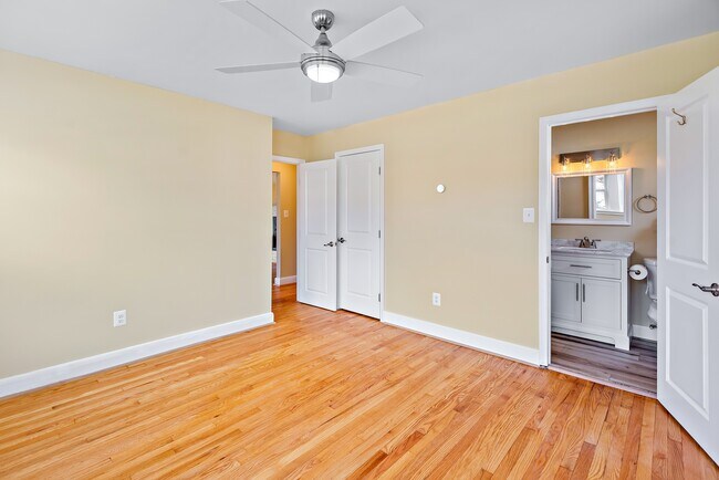 Building Photo - 312 Chalfonte Dr