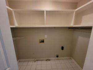 Building Photo - 4648 Walnut Hill Dr