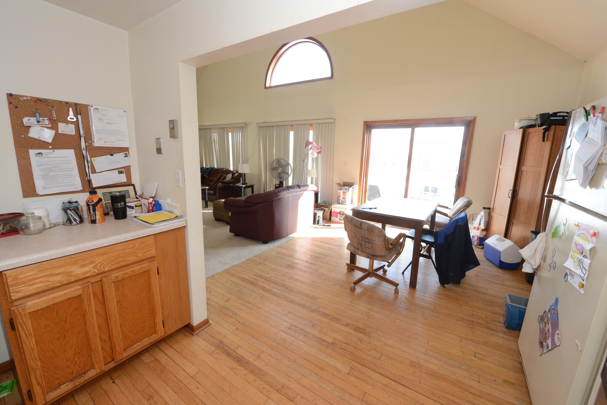 Building Photo - 23 W Niagara St