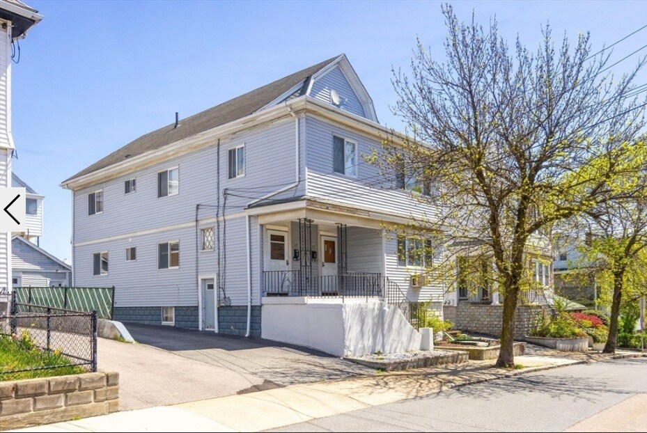 Building Photo - 17 Puritan Rd