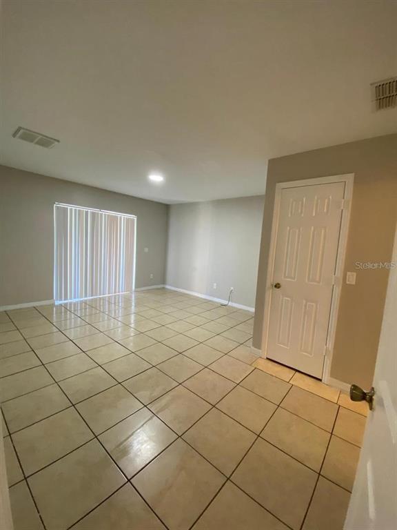 Building Photo - 502 Blackbird Ln