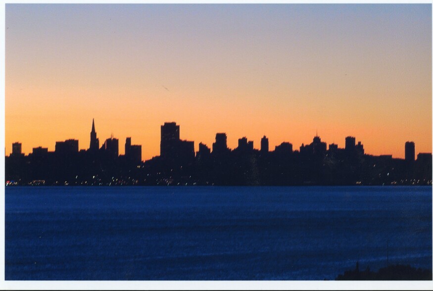 View - 306 3rd St